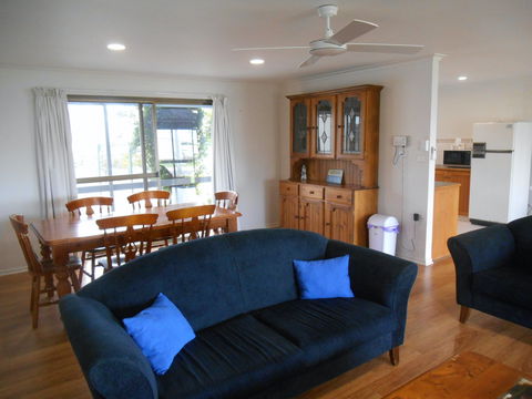 Roshy's Retreat - Accommodation Tasmania 2