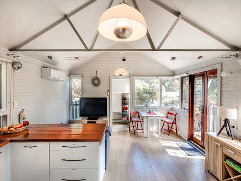Serenity Cottage - Accommodation Tasmania 0