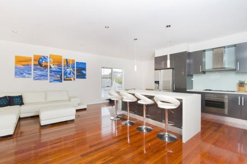 Shellharbour Seabird - Accommodation Tasmania 1