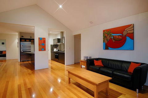 The Sanctuary - Accommodation Tasmania 1