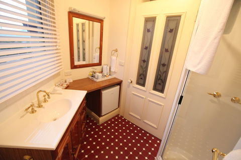 The Grand On Macfie - Accommodation Tasmania 2