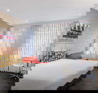 Travelodge Hotel Sydney Martin Place - Accommodation Tasmania