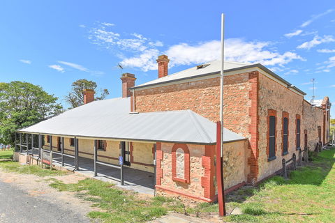 Wellington Courthouse. - Accommodation Tasmania 0