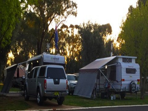 Westview Caravan Park - Open For Essential Travel Only - Accommodation Tasmania 2