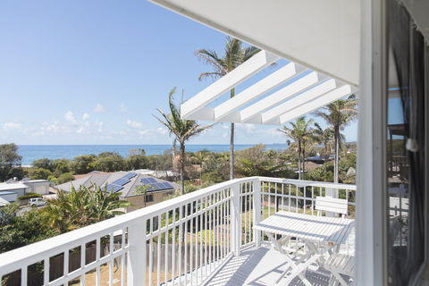 White Beach Cottage - The Perfect Beach Getaway - Accommodation Tasmania 1