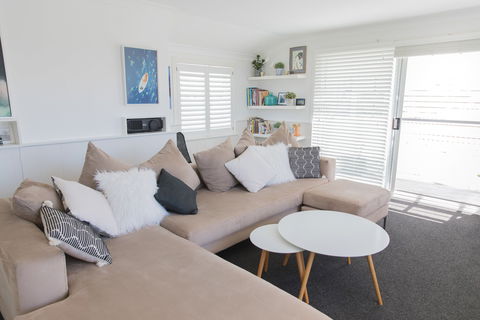White Beach Cottage - The Perfect Beach Getaway - Accommodation Tasmania 2