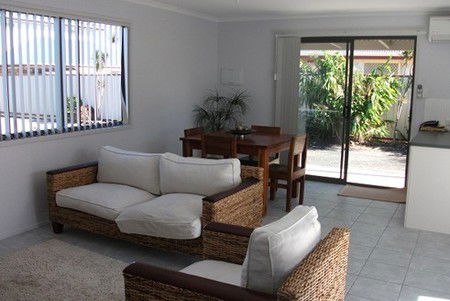 Alexandra Lodge Bundaberg - Accommodation Tasmania 2