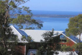Bed In The Treetops - Accommodation Tasmania 4
