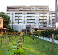 Honeysuckle Executive Apartments - Accommodation Tasmania