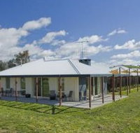 Country Guesthouse Schonegg - Accommodation Tasmania
