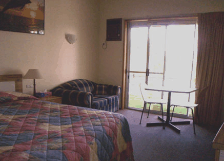 Lakeside Motor Inn - Accommodation Tasmania 4