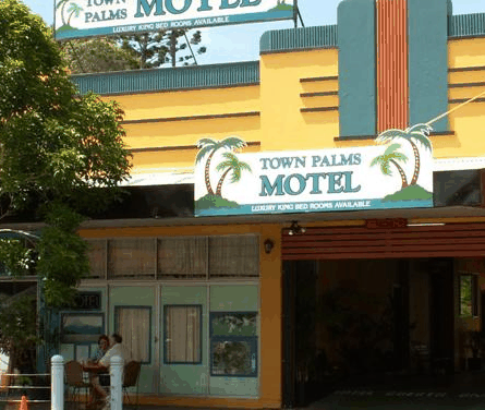 Town Palms Motel - Accommodation Tasmania
