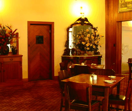 Monarch Motel Hotel - Accommodation Tasmania 2