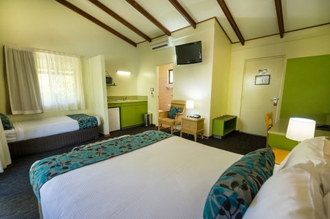 Palms City Resort - Accommodation Tasmania 1