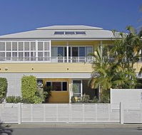 Byron Bathers - Accommodation Tasmania