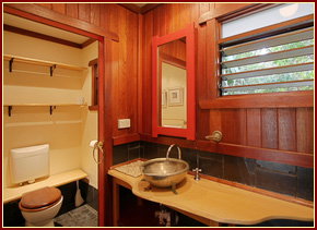 Absolute Beachfront Bamboo Hideaway - Accommodation Tasmania 4