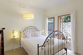 Abaca - Accommodation Tasmania 4
