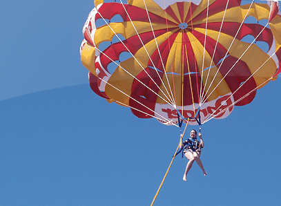 Parasailing at Mill Point - Accommodation Tasmania