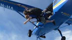 Skydive The Beach - Accommodation Tasmania 1