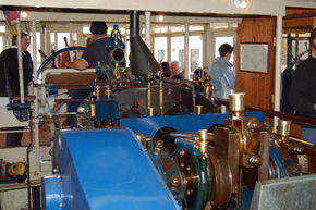 Emmylou Paddle Steamer - Accommodation Tasmania 5