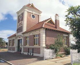 Merredin Town Hall - Accommodation Tasmania 0