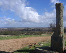 Roe Lookout - Accommodation Tasmania 0