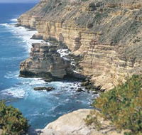 Island Rock and Natural Bridge - Accommodation Tasmania