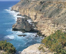 Island Rock And Natural Bridge - Accommodation Tasmania 0
