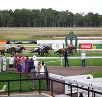 Pinjarra Race Club - Accommodation Tasmania