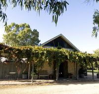 Lake Breeze Wines - Accommodation Tasmania