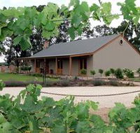 VineCrest Fine Barossa Wine - Accommodation Tasmania
