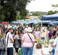 Willunga Farmers' Market - Accommodation Tasmania