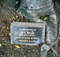 Eumundi War Memorial - Accommodation Tasmania