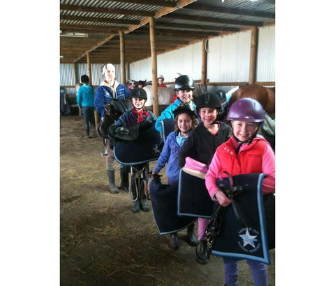 Saddle On Riding School - Accommodation Tasmania 8