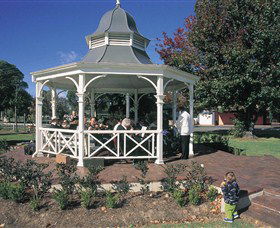 Muir House Art Gallery - Accommodation Tasmania 0