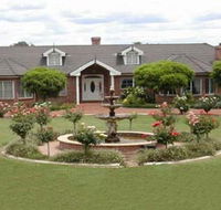 River Park Vineyard - Accommodation Tasmania