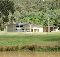 Razorback Ridge Wines - Accommodation Tasmania