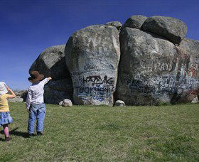 Thunderbolts Rock - Accommodation Tasmania 0