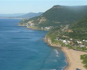 Bailey's Sydney - Tours For People Who Don't Like Tours - Accommodation Tasmania 0