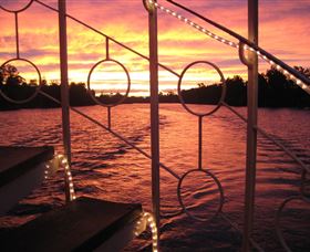 Hawkesbury Paddlewheeler - Accommodation Tasmania 1