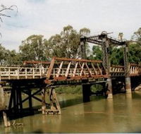 Swan Hill - Murray River Road Bridge - Accommodation Tasmania