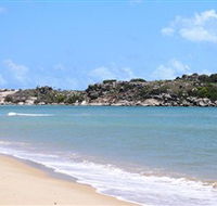 Dhamitjinya East Woody Island and Galaru East Woody Beach - Accommodation Tasmania