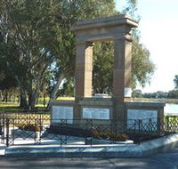 Memorial Park and Garden - Accommodation Tasmania