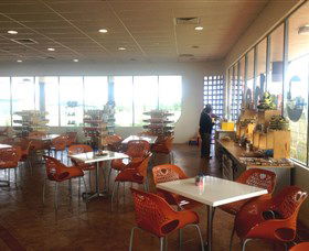 McFeeters Motor Museum And Visitor Information Centre - Accommodation Tasmania 4
