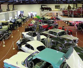 McFeeters Motor Museum And Visitor Information Centre - Accommodation Tasmania 7