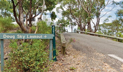 Doug Sky Lookout - Accommodation Tasmania 1