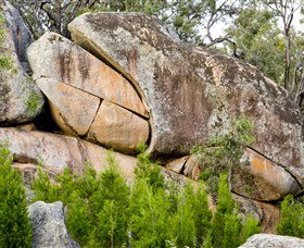 Frog Rock - Accommodation Tasmania 0