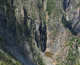 Wollomombi Falls - Accommodation Tasmania 2