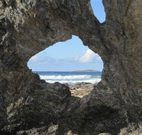 Glasshouse Rocks and Pillow Lava - Accommodation Tasmania