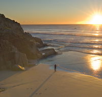 Little Bay Beach - Accommodation Tasmania